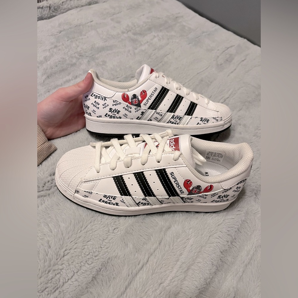 (LIMITED EDITION) *RARE ADIDAS Philip Colbert X Superstar Save The Lobster